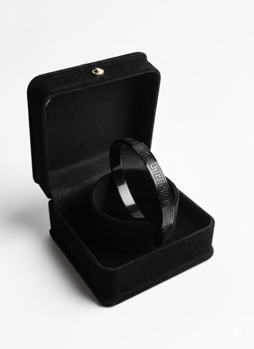 Men's Black Greek Key Pattern Bangle Bracelet - Stainless Steel